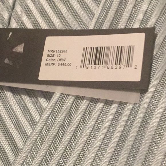 Halston Strapless Founce Dress Dew Cocktail - Picture 10 of 14